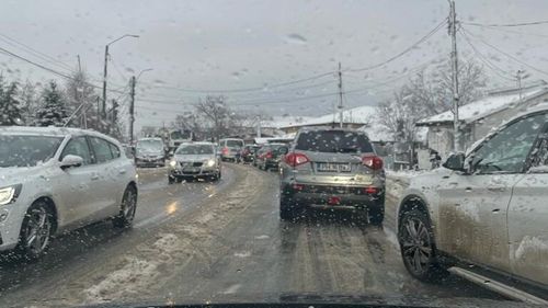 Coloană de mașini de aproximativ patru kilometri pe tronsonul Comarnic-Ploieşti către Braşov