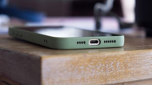 Raport: Cât de mult variază costul unui Iphone în funcție de țară / Turcia, țara cu cel mai ridicat preț din lume/ Coreea de Sud, mai ieftină decât SUA